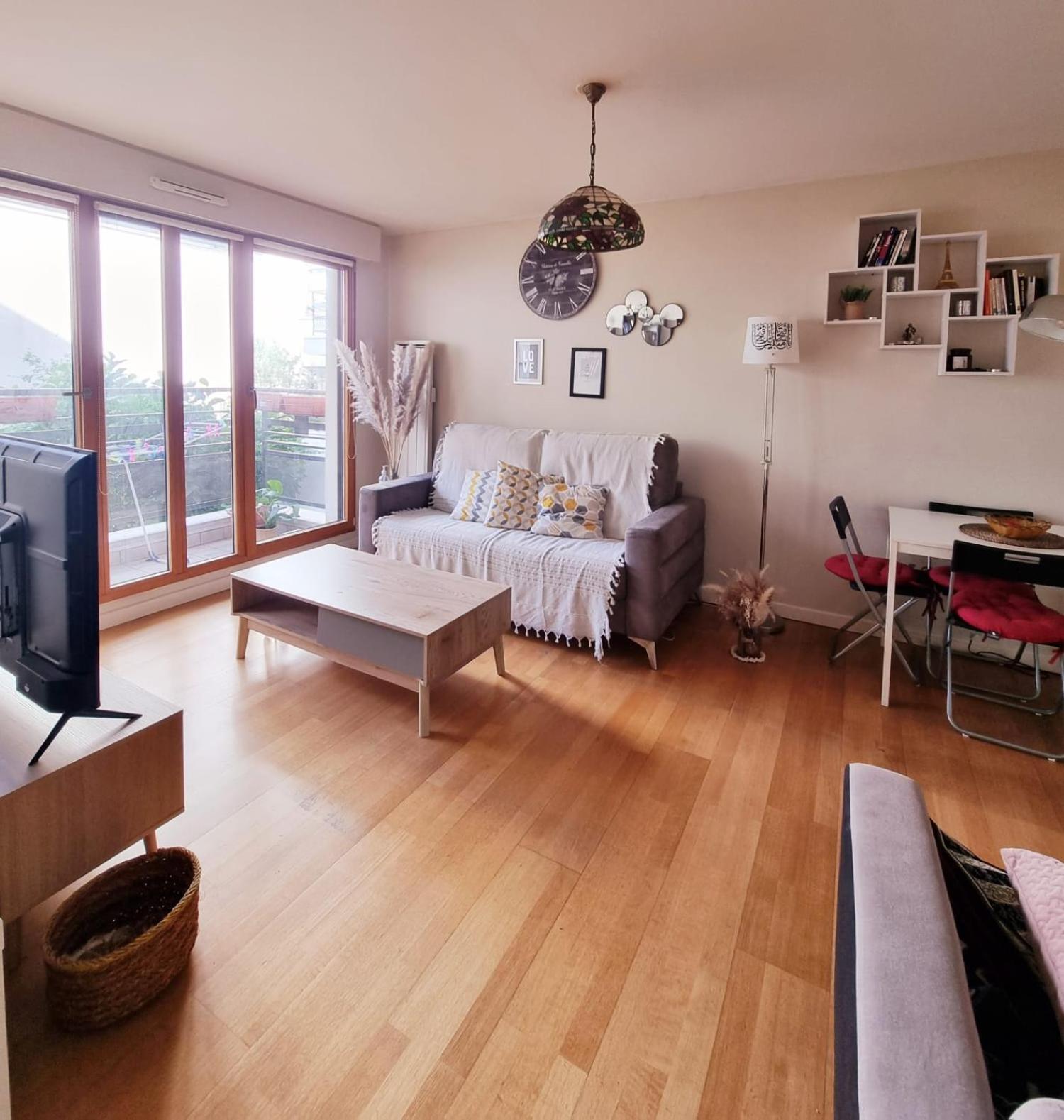 Appart Tour Eiffel Pour 4 Personnes Apartment Paris Bagian luar foto